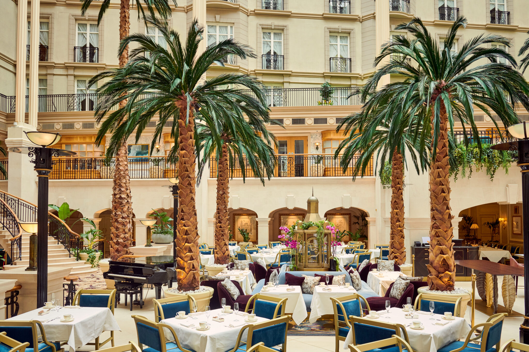 The on sale landmark restaurant